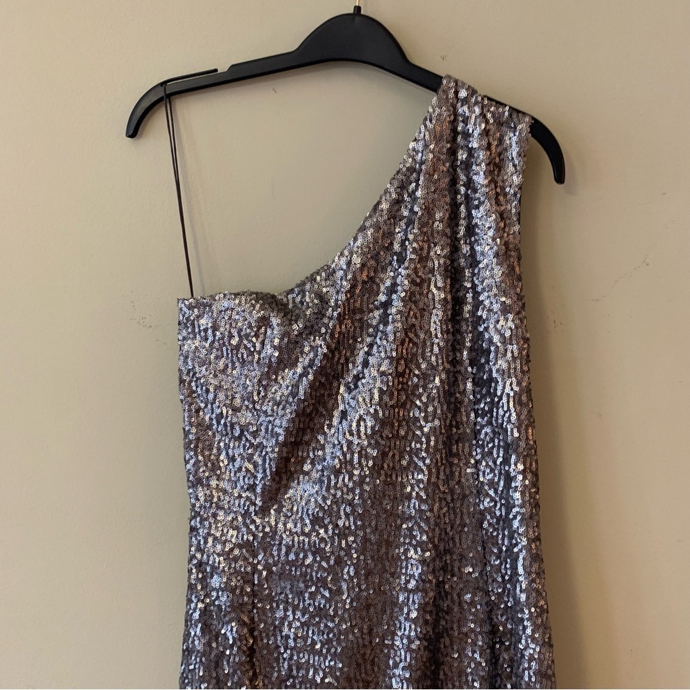 Pamella Roland Silver Sequin One‑Shoulder Dress – Size 12 - Picture 6 of 16